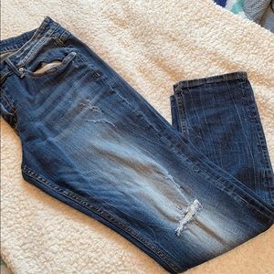 Distressed Jeans (3/25$ deal!!)